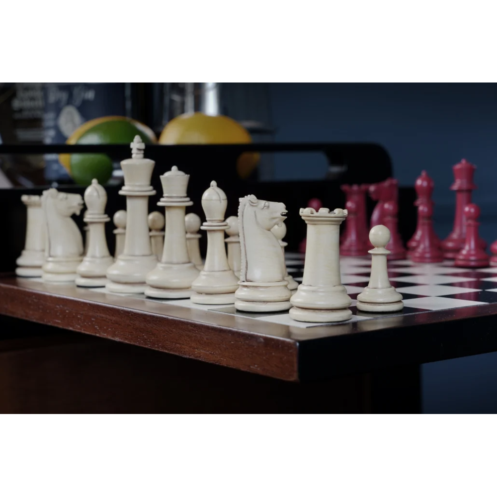 https://klassiekkantoor.nl/1683-large_default/master-staunton-chess-set.jpg